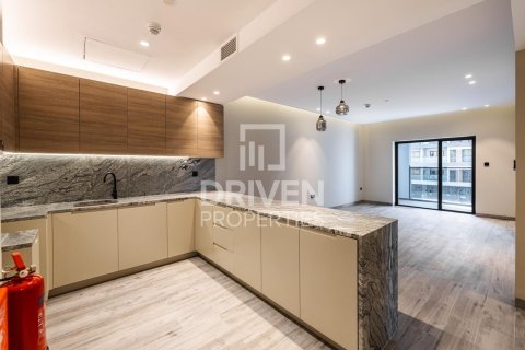 Apartmen di Al Satwa, Dubai, UAE 2 bilik tidur, 130.44 meter persegi № 765619