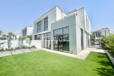 Shtëpi në qytet në Al Furjan, Dubai, Emiratet e Bashkuara Arabe 4 dhoma gjumi, 330 m2. № 626522