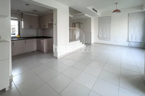 ویلا برای اجاره در Reem، Dubai، امارات متحده عربی 3 خوابه ، 338 متر مربع ، شماره 626523 - تصویر 3