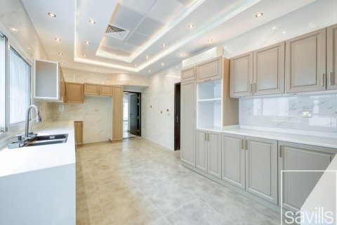 Vilă de închiriat în Al Barsha, Dubai, EAU 5 dormitoare, 1151.72 mp. №747935 - poză 16