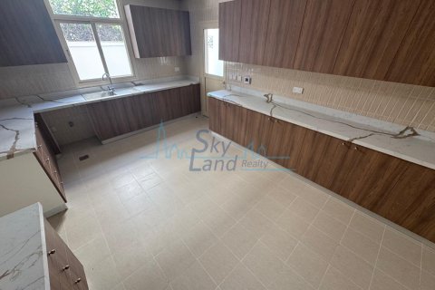Willa do wynajęcia w Umm Suqeim, Dubai, ZEA 4 sypialnie, 372 mkw., nr 662074 - zdjęcie 7
