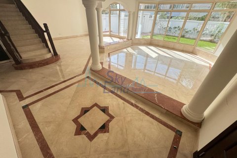 Willa do wynajęcia w Umm Suqeim, Dubai, ZEA 4 sypialnie, 372 mkw., nr 662074 - zdjęcie 17