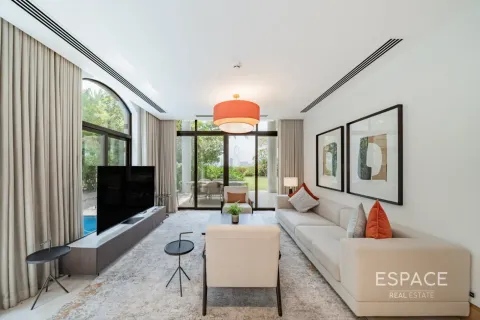 Villa sa Palm Jumeirah, Dubai, UAE 5 silid-tulugan, 413 sq.m. № 738338 - larawan 9
