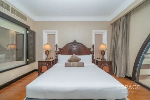 Vila u Palm Jumeirah, Dubai, UAE 4 spavaćih soba, 369 m2 Br. 738340 - fotografija 8