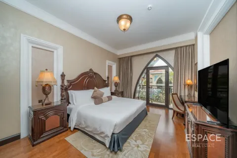 Vila u Palm Jumeirah, Dubai, UAE 4 spavaćih soba, 369 m2 Br. 738340 - fotografija 7