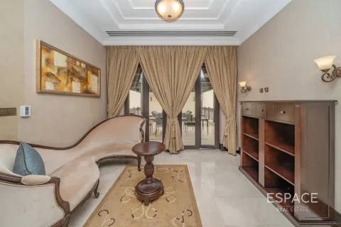 Vila u Palm Jumeirah, Dubai, UAE 4 spavaćih soba, 369 m2 Br. 738340 - fotografija 11