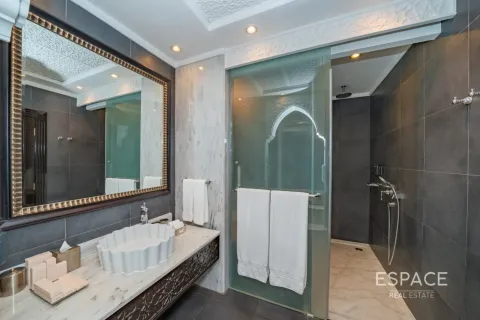 Villa zur Miete in Palm Jumeirah, Dubai, VAE 5 Schlafzimmer, 413 m2 Nr. 738339 - Foto 17