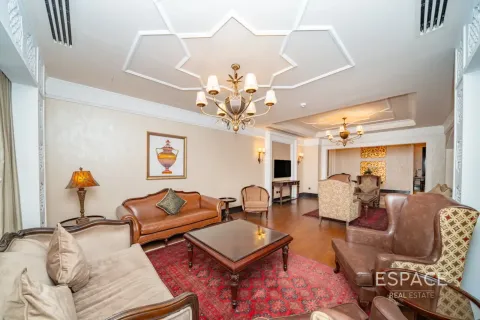 Villa zur Miete in Palm Jumeirah, Dubai, VAE 5 Schlafzimmer, 413 m2 Nr. 738339 - Foto 4