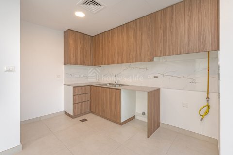 Kaupunkipientalo Town Square, Dubai, Arabiemiraatit 4 makuuhuonetta, 259 m2 № 726423 - kuva 2