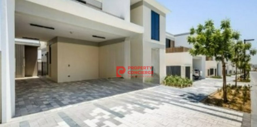 Вилла в Tilal Al Ghaf, Дубай, ОАЭ 5 спален, 493м2 № 542125