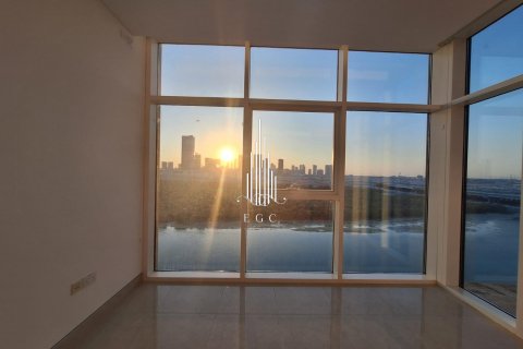 Apartament në Al Reem Island, Abu Dhabi, Emiratet e Bashkuara Arabe 2 dhoma gjumi, 130.1 m2. № 482199 - Foto 4