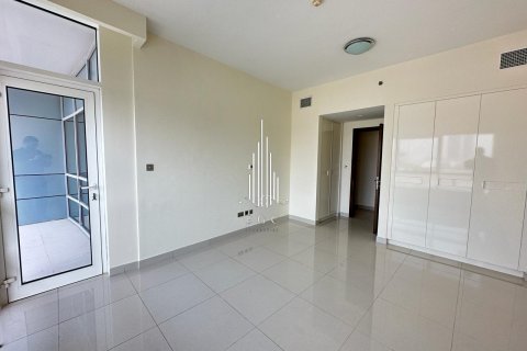 Apartamento para arrendamento em Al Bateen, Abu Dhabi, EAU 2 quartos, 74.3 m2 № 482196 - foto 5