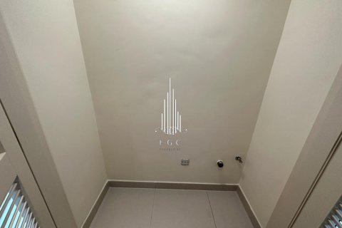 Apartamento para arrendamento em Al Bateen, Abu Dhabi, EAU 2 quartos, 74.3 m2 № 482196 - foto 14