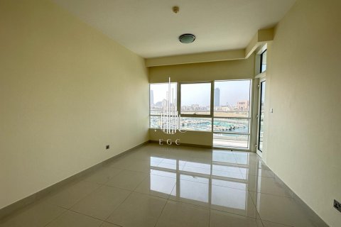 Apartamento para arrendamento em Al Bateen, Abu Dhabi, EAU 2 quartos, 74.3 m2 № 482196 - foto 3