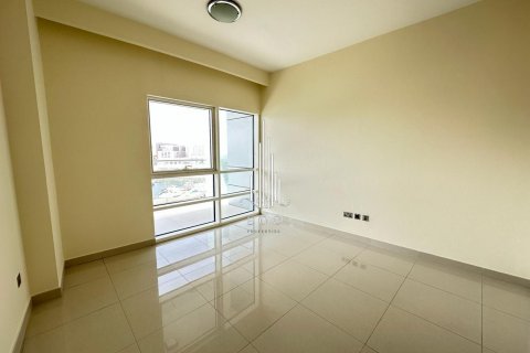 Apartamento para arrendamento em Al Bateen, Abu Dhabi, EAU 2 quartos, 74.3 m2 № 482196 - foto 4