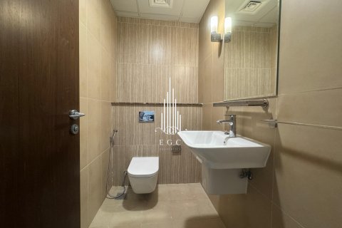 Снять в аренду квартиру в Corniche Road, Абу-Даби, ОАЭ 4 спальни, 297.3м2, № 482200 - фото 17