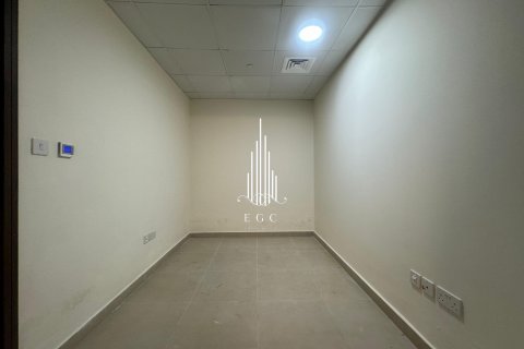 Снять в аренду квартиру в Corniche Road, Абу-Даби, ОАЭ 4 спальни, 297.3м2, № 482200 - фото 12