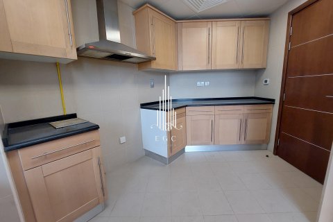 Lägenhet uthyres i Corniche Road, Abu Dhabi, UAE 3 sovrum, 236.9 kvm Nr. 482216 - fotografi 14