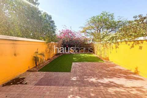 Jumeirah Village Triangle, Dubai, BAE’de satılık sıra ev 1 yatak odası, 152 m² No 625921 - fotoğraf 2