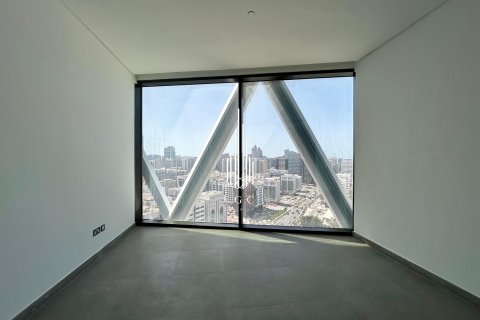 Снять в аренду квартиру в Tourist Club Area, Абу-Даби, ОАЭ 2 спальни, 140м2, № 518594 - фото 3