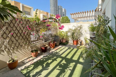 阿联酋 Dubai Jumeirah Village Circle 别墅  4 卧, 169 平方米 , 编号 722547