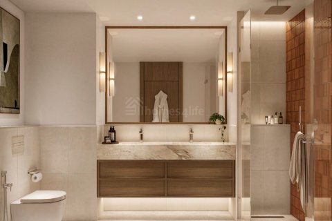 Apartment in Dubai, UAE 2 bedrooms, 150 sq.m. № 722546 - photo 15