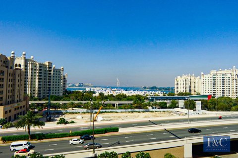 Palm Jumeirah, Dubai, UAE의 임대용 아파트 침실 1개, 120제곱미터 번호 704768 - 사진 16
