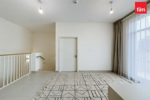 Villa til salg i Dubai, UAE 3 soveværelser, 347.7 kvm № 703684 - foto 8