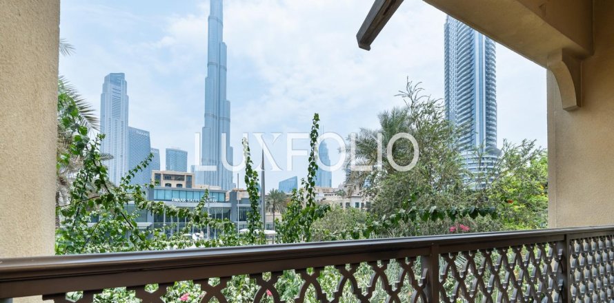 Wohnung in Old Town, Dubai, VAE: 2 Schlafzimmer, 124 m2 Nr. 627498