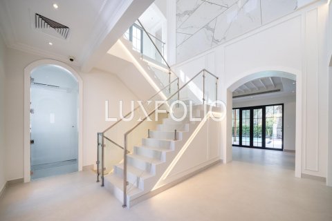Villa till försäljning i Jumeirah Golf Estates, Dubai, UAE 6 sovrum, 1326 kvm Nr. 627496 - fotografi 12