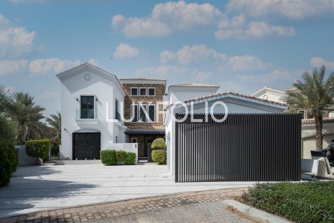 Vilă în Jumeirah Golf Estates, Dubai, EAU 6 dormitoare, 1326 mp.  №627496