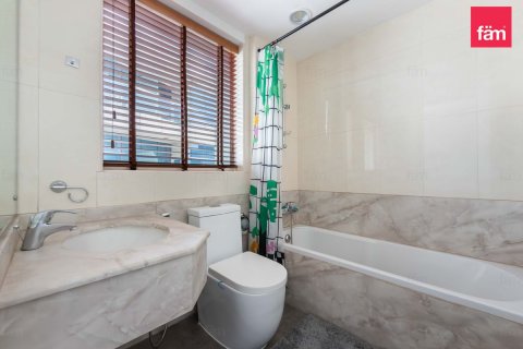 Dubai Marina, UAE의 임대용 아파트 침실 3개, 219.8제곱미터 번호 753251 - 사진 17