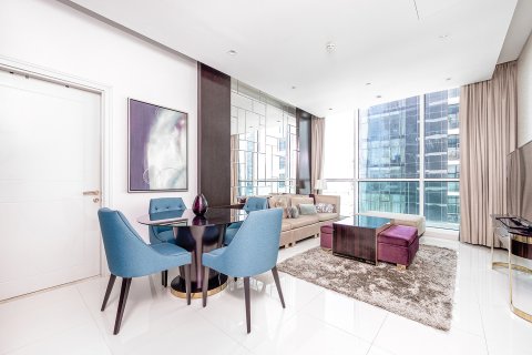 Apartment til salg i Downtown Dubai (Downtown Burj Dubai), Dubai, UAE 2 soveværelser, 98.74 kvm № 748243 - foto 2