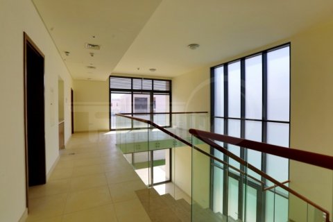 Müüa villa on the Yas Island, Abu Dhabi, AÜE: 4 magamistoaga, 346.6 m² Nr 407480 - pilt 15