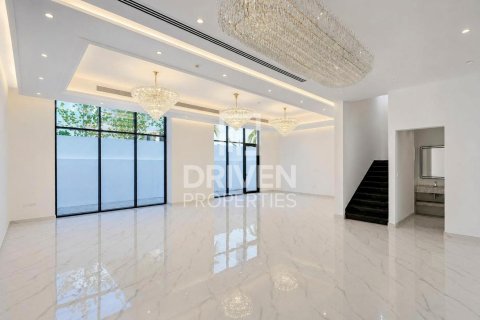 Vila u Jumeirah, Dubai, UAE 6 spavaćih soba, 1424.02 m2 Br. 747030 - fotografija 2