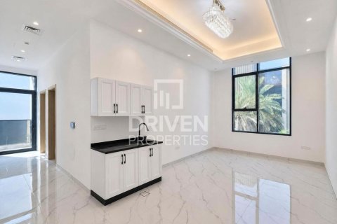 Vila u Jumeirah, Dubai, UAE 6 spavaćih soba, 1424.02 m2 Br. 747030 - fotografija 19