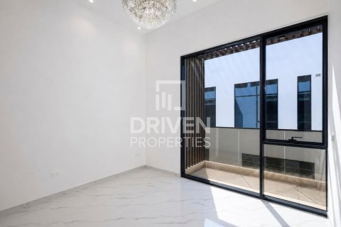 Vila u Jumeirah, Dubai, UAE 6 spavaćih soba, 1424.02 m2 Br. 747030 - fotografija 11