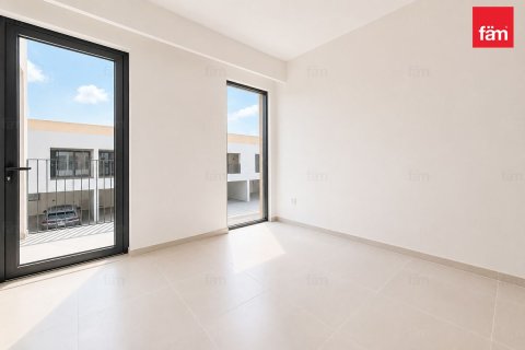 Townhouse de vânzare în Dubai, EAU 3 dormitoare, 127.5 mp.  №725971 - poză 7
