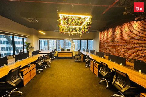 Oficiu în Business Bay, Dubai, EAU 135.3 mp.  №769250