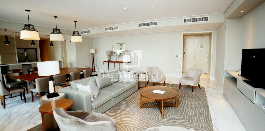 Apartment in Downtown Dubai (Downtown Burj Dubai), Dubai, UAE 4 bedrooms, 261 sq.m. № 543292