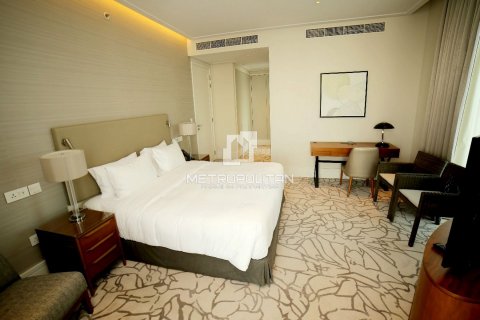 Apartment in Downtown Dubai (Downtown Burj Dubai), Dubai, UAE 4 bedrooms, 261 sq.m. № 543292 - photo 7