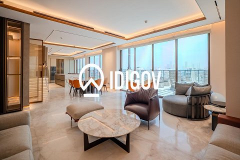 Jumeirah、Dubai、UAEにあるマンション 4ベッドルーム、470.83 m2 No761094