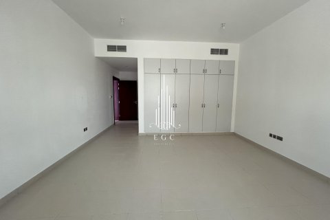 Villa à louer à Khalifa City, Abu Dhabi, EAU 6 chambres, 640.3 m2 № 454960 - photo 11