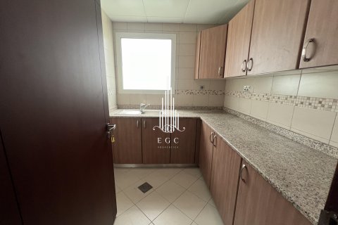 Villa à louer à Khalifa City, Abu Dhabi, EAU 6 chambres, 640.3 m2 № 454960 - photo 18