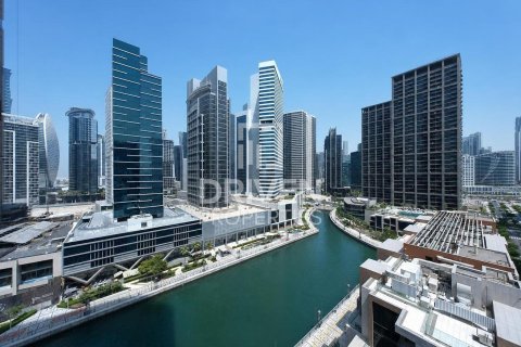Apartment in Business Bay, Dubai, UAE 2 bedrooms, 196.3 sq.m. № 765689