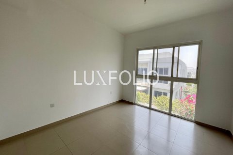 Mudon, Dubai, BAE’de kiralık sıra ev 4 yatak odası, 235 m&sup2; No 628324 - fotoğraf 9