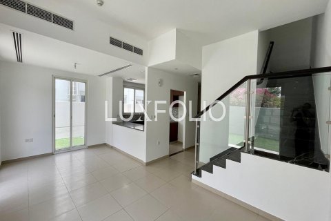 Mudon, Dubai, BAE’de kiralık sıra ev 4 yatak odası, 235 m&sup2; No 628324 - fotoğraf 2