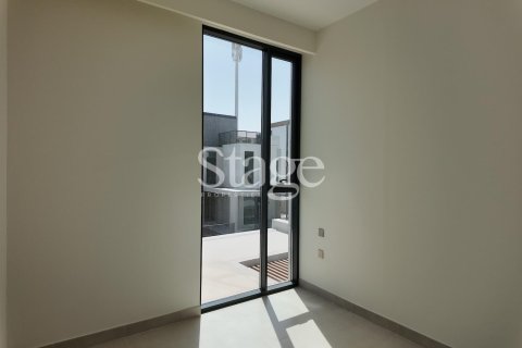 Villa till försäljning i Arabian Ranches 3, Dubai, UAE 4 sovrum, 457 kvm Nr. 761461 - fotografi 9