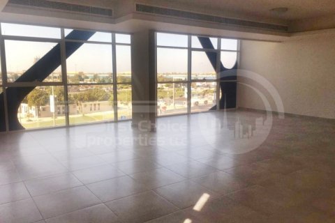 Apartment til leje i Corniche Road, Abu Dhabi, UAE 3 soveværelser, 167.2 kvm № 407426 - foto 2
