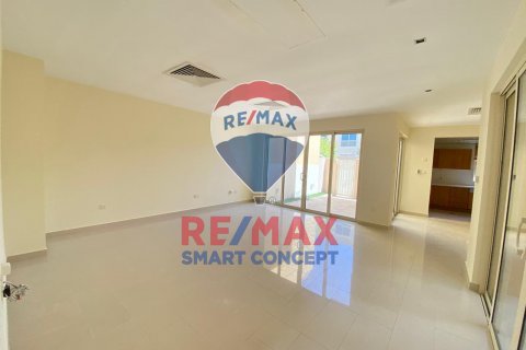 Řadový dům v Al Raha Gardens, Abu Dhabi, SAE 3 ložnice, 255 m² Č.: 544217 - fotografie 9